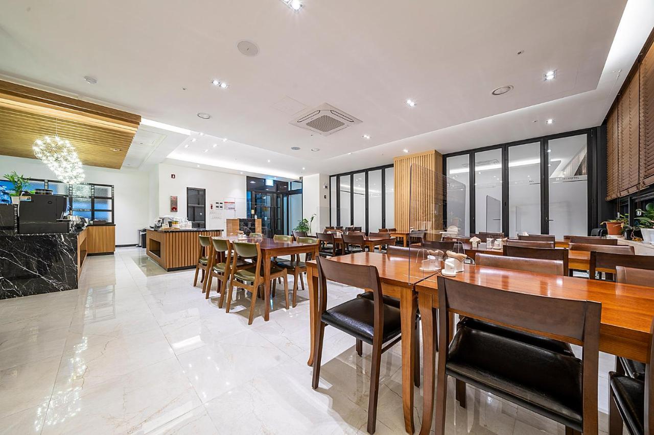 Wonju City Hotel Hyeoksin Eksteriør billede