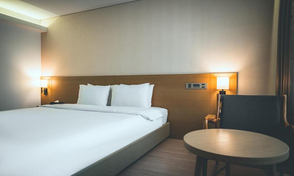 Wonju City Hotel Hyeoksin Eksteriør billede