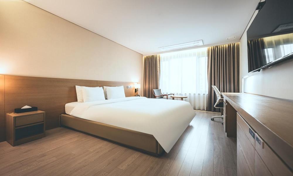 Wonju City Hotel Hyeoksin Eksteriør billede